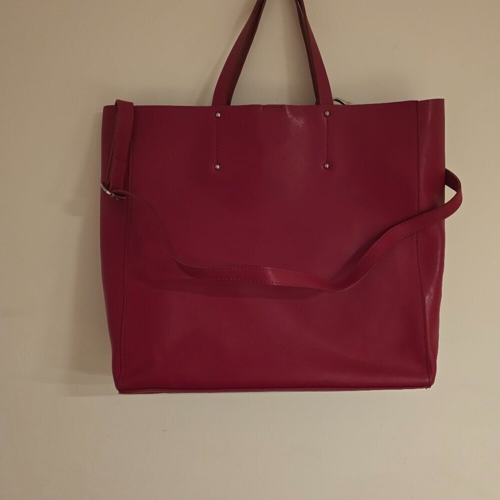 Pulicia Handbag - Picture 2 of 8